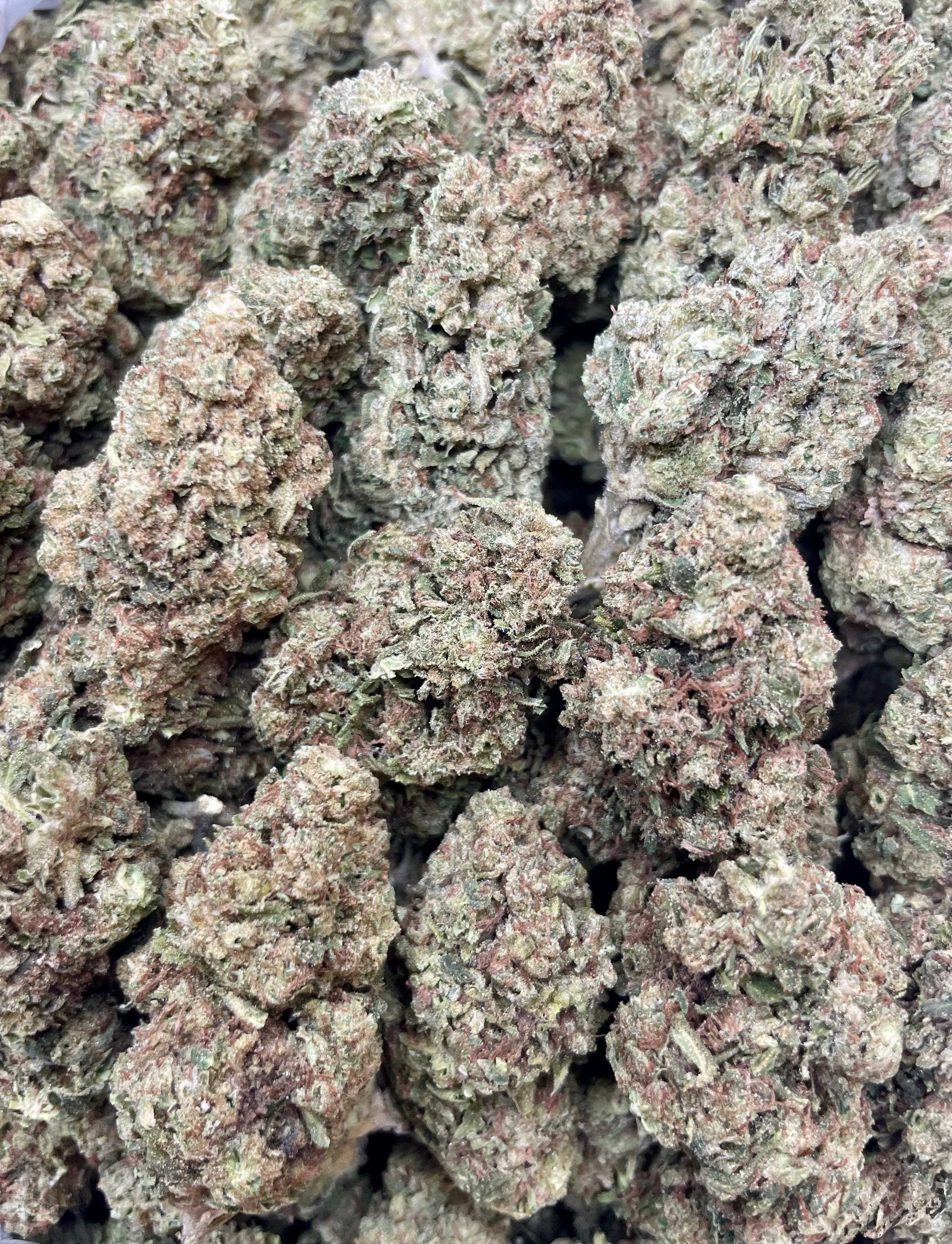 Sour Diesel – 1 lb